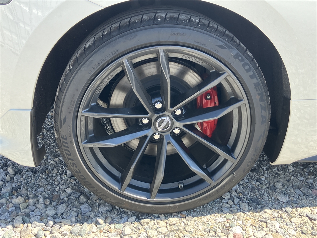 34番1、35番2、37番3、38番1 Ultrasuede®との邂逅｜X:3 STORY VOL.04 | EVEN