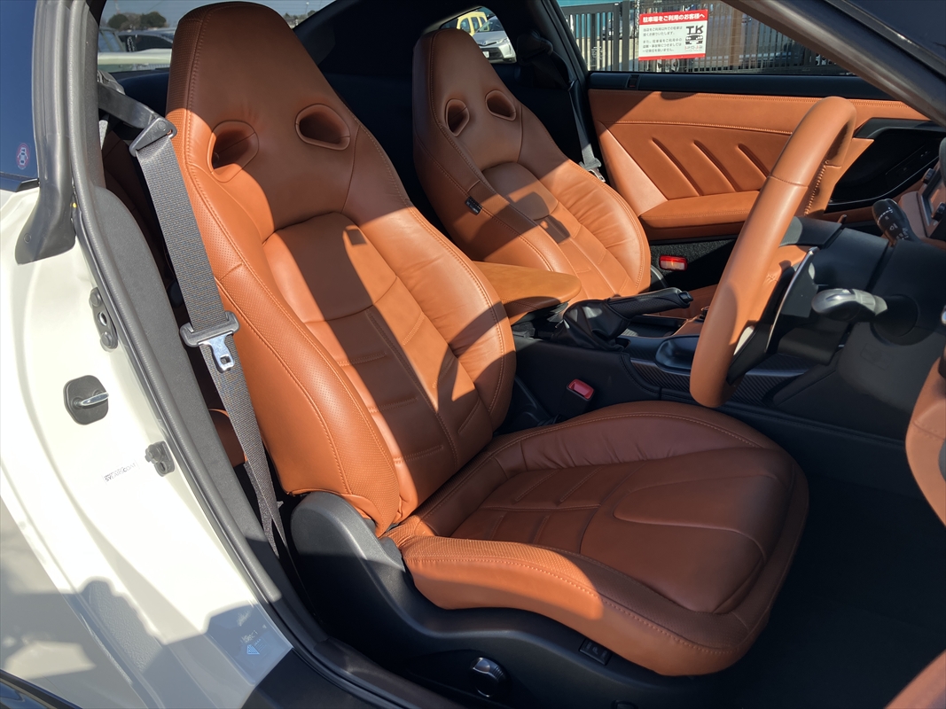 2101834] GT-R R35 | トラスト企画